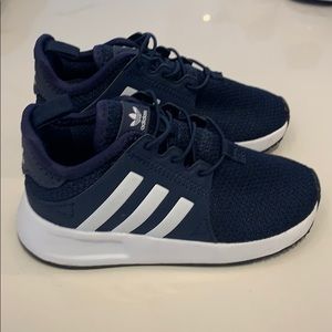 Adidas toddler shoe